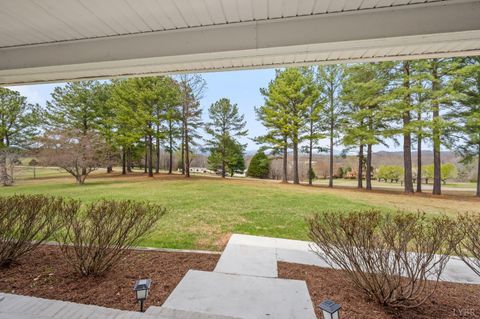 Tiny photo for 712 Cherry Hill Road, Amherst, VA 24521 (MLS # 365195)