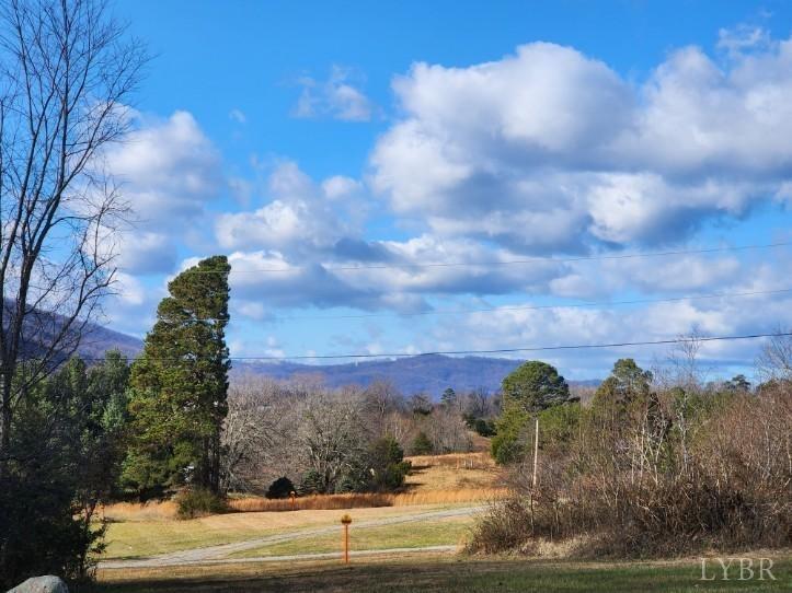 2225 Irving Road, Thaxton, Virginia image 16