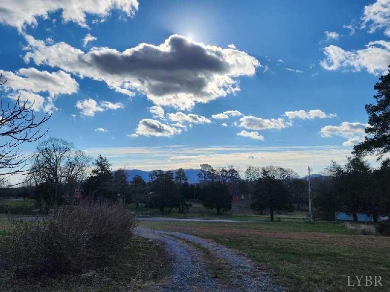 2225 Irving Road, Thaxton, Virginia image 15