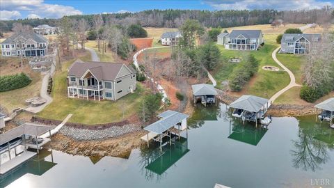 Tiny photo for 639 Compass Cove Circle, Moneta, VA 24121 (MLS # 363916)
