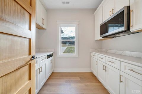 Tiny photo for 639 Compass Cove Circle, Moneta, VA 24121 (MLS # 363916)