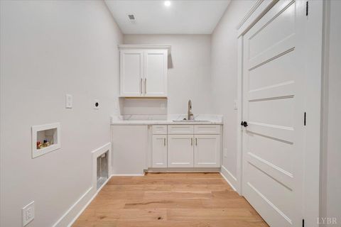 Tiny photo for 639 Compass Cove Circle, Moneta, VA 24121 (MLS # 363916)