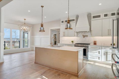 Tiny photo for 639 Compass Cove Circle, Moneta, VA 24121 (MLS # 363916)