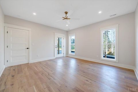 Tiny photo for 639 Compass Cove Circle, Moneta, VA 24121 (MLS # 363916)