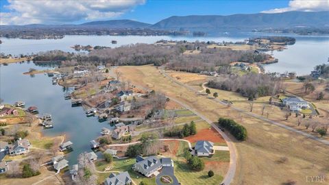 Tiny photo for 639 Compass Cove Circle, Moneta, VA 24121 (MLS # 363916)