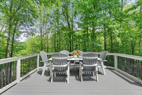 Tiny photo for 101 Oakmont Court, Lynchburg, VA 24503 (MLS # 365311)