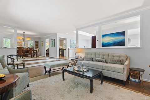 Tiny photo for 101 Oakmont Court, Lynchburg, VA 24503 (MLS # 365311)