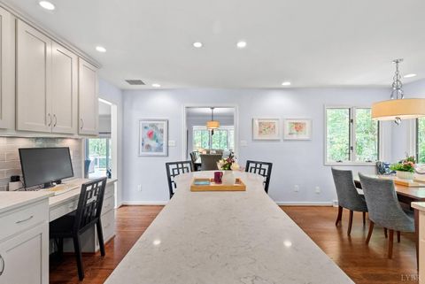 Tiny photo for 101 Oakmont Court, Lynchburg, VA 24503 (MLS # 365311)