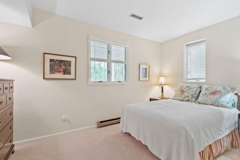 Tiny photo for 101 Oakmont Court, Lynchburg, VA 24503 (MLS # 365311)