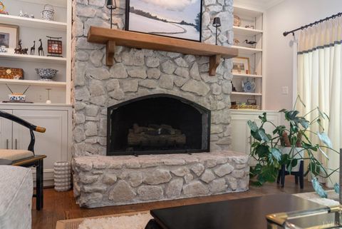 Tiny photo for 101 Oakmont Court, Lynchburg, VA 24503 (MLS # 365311)