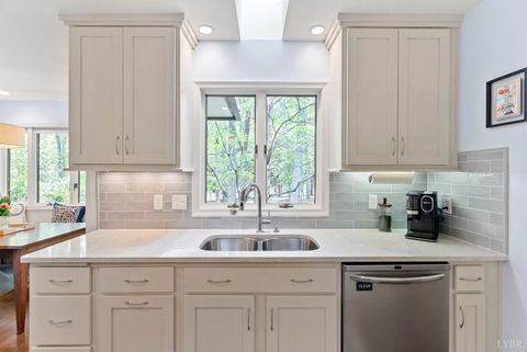 Tiny photo for 101 Oakmont Court, Lynchburg, VA 24503 (MLS # 365311)