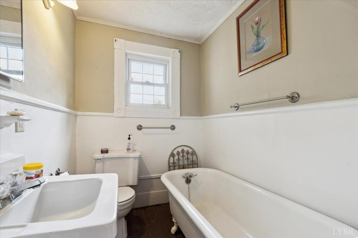 524 Longwood Avenue, Bedford, Virginia image 18