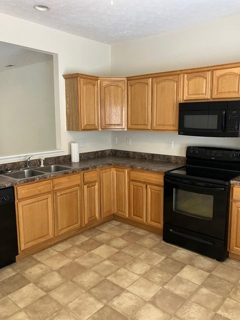 Tiny photo for 1600 Wards Ferry Road #103, Lynchburg, VA 24502 (MLS # 364328)