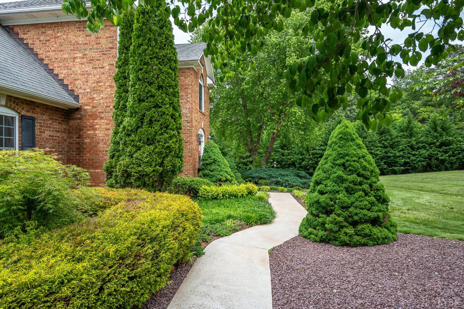 3374 Goode Station Road, Goode, Virginia image 11