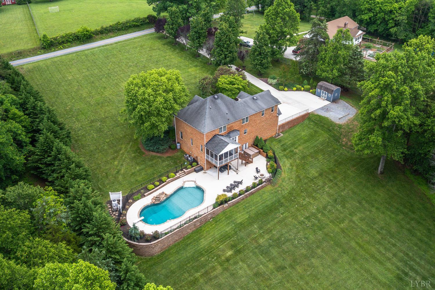 3374 Goode Station Road, Goode, Virginia image 3