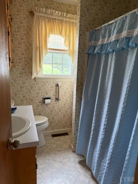 Tiny photo for 1484 Deer View Road, Gretna, VA 24577 (MLS # 362574)