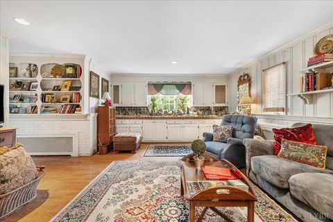 Tiny photo for 1670 Church Street St, Appomattox, VA 24522 (MLS # 364786)