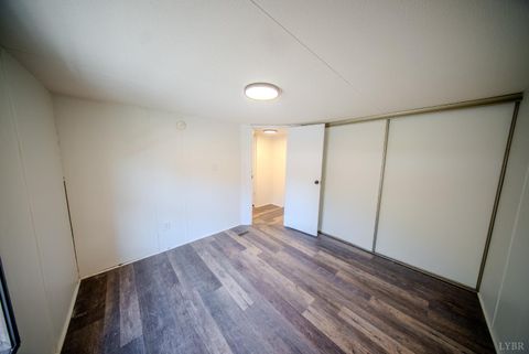 Tiny photo for 920 Hodnetts Road, Gretna, VA 24557 (MLS # 361580)