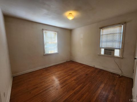 Tiny photo for 1308 Fort Manor Drive, Lynchburg, VA 24502 (MLS # 364977)