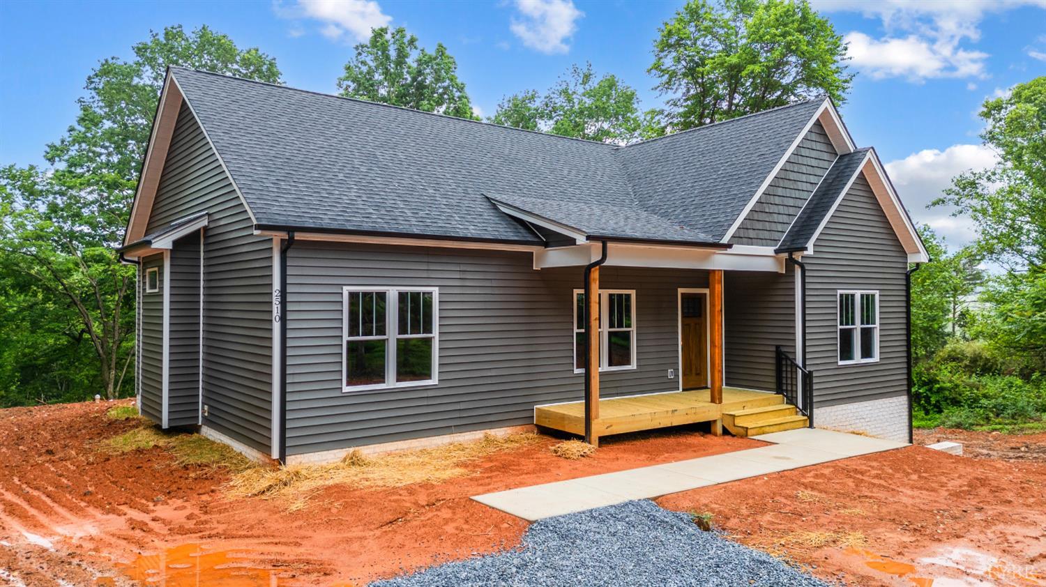 2510 Smith Mountain Lake Parkway, Huddleston, Virginia image 2