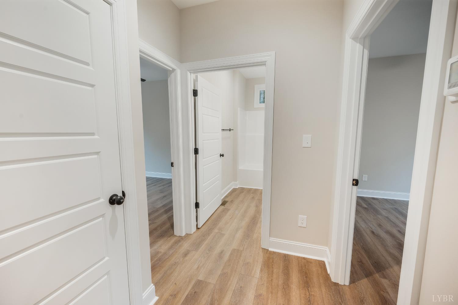 2510 Smith Mountain Lake Parkway, Huddleston, Virginia image 25