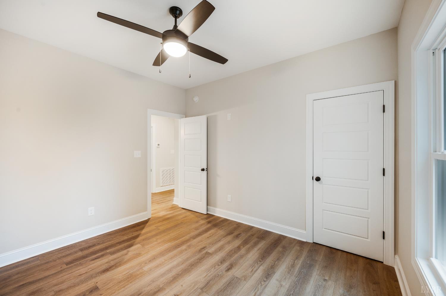 2510 Smith Mountain Lake Parkway, Huddleston, Virginia image 31