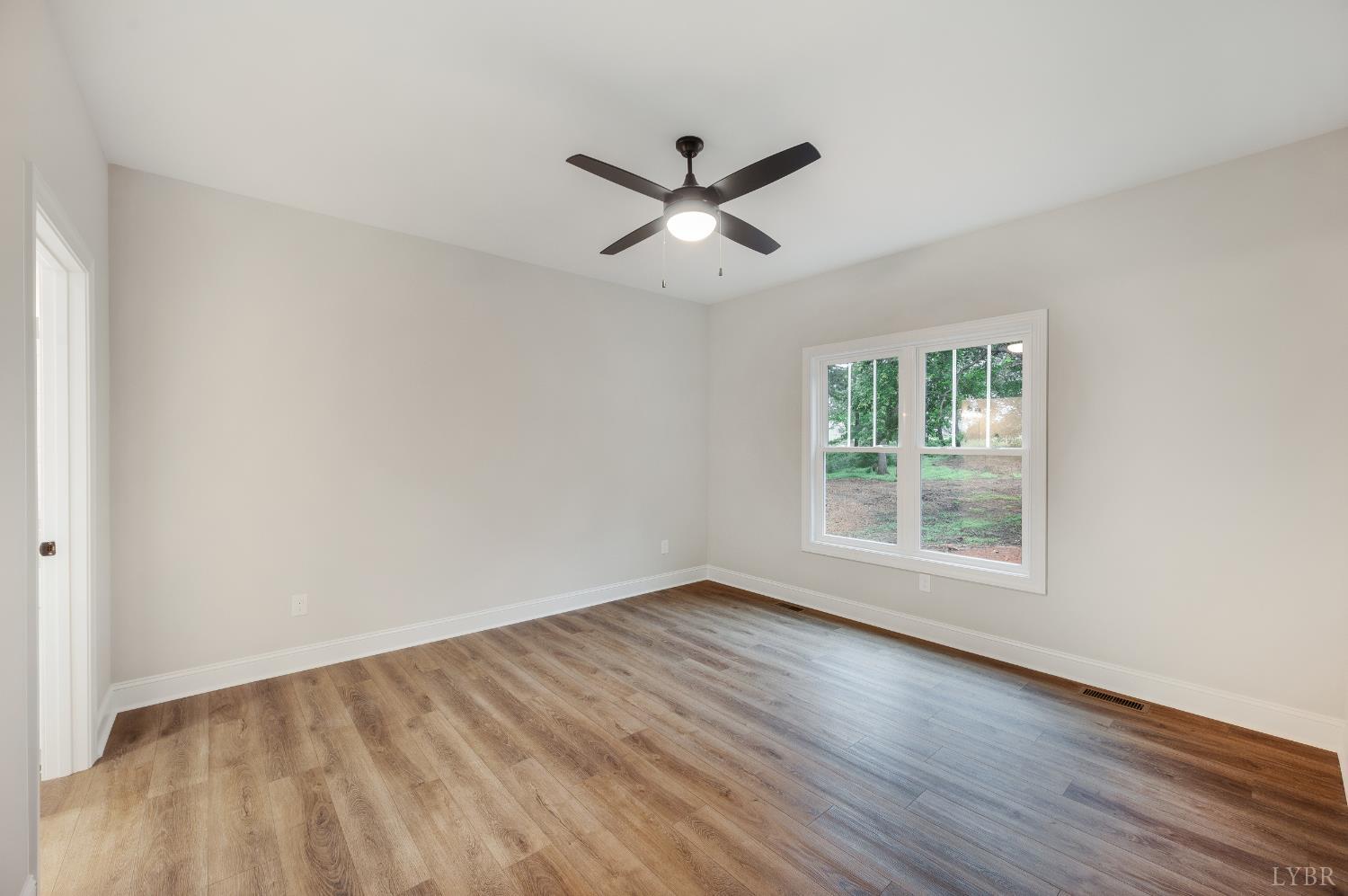 2510 Smith Mountain Lake Parkway, Huddleston, Virginia image 16