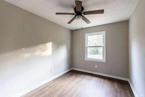 Tiny photo for 329 Stevens St St, Appomattox, VA 24522 (MLS # 362210)