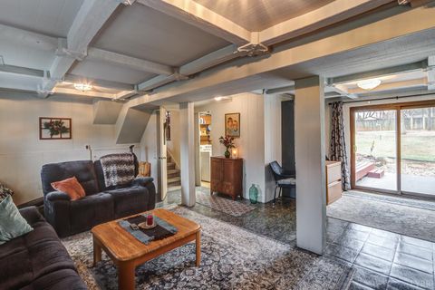 Tiny photo for 106 Maplewood Dr, Forest, VA 24551 (MLS # 364014)