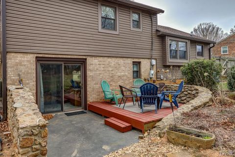 Tiny photo for 106 Maplewood Dr, Forest, VA 24551 (MLS # 364014)