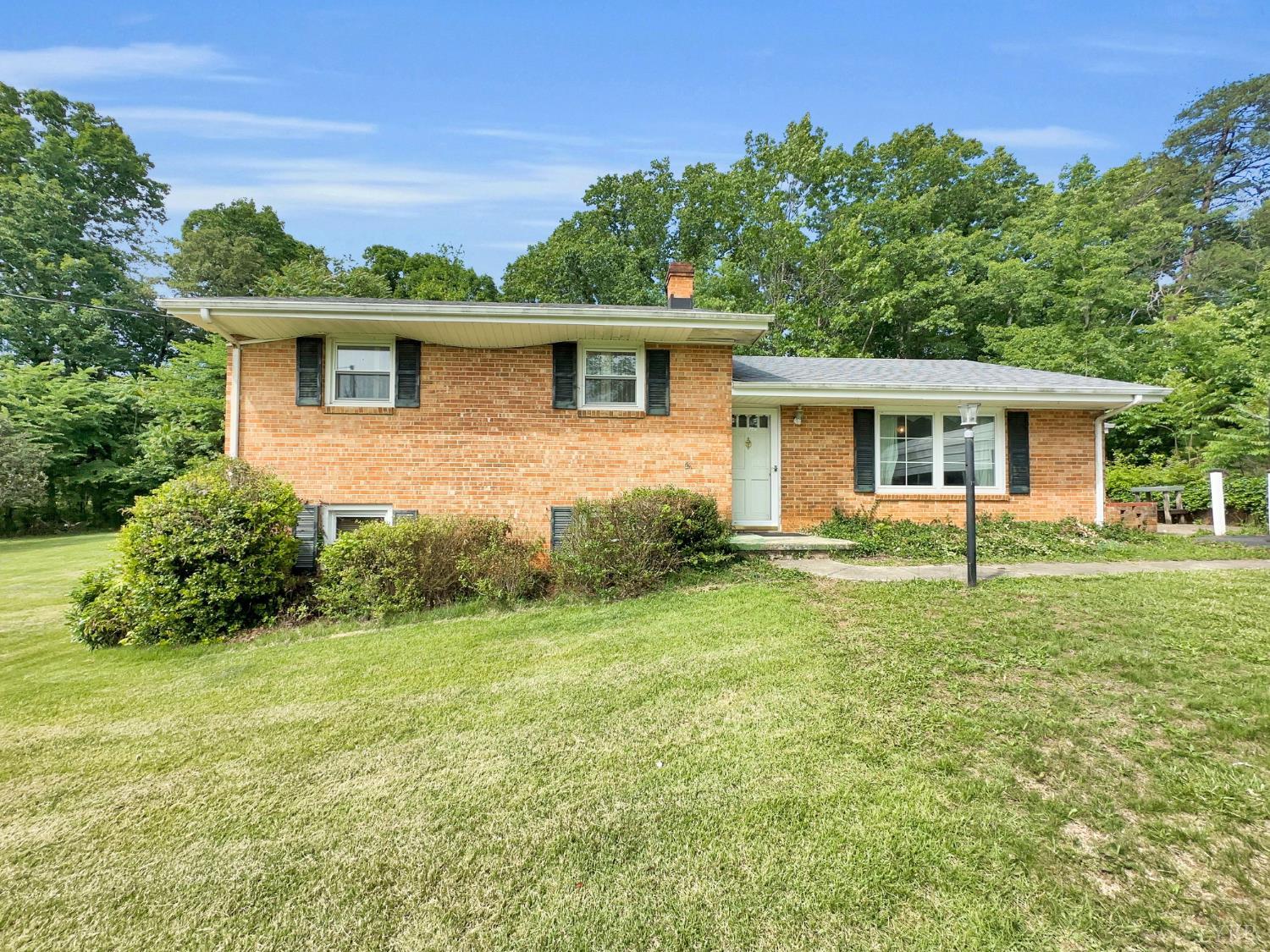 166 Crozier Drive, Lynchburg, Virginia image 1