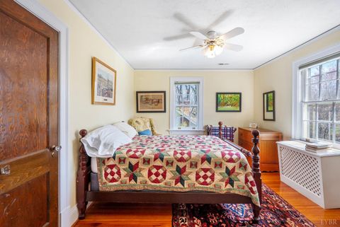 Tiny photo for 310 Boston Avenue, Lynchburg, VA 24503 (MLS # 365303)