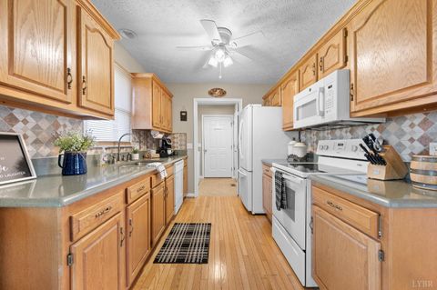 Tiny photo for 1855 Vista Circle, Bedford, VA 24523 (MLS # 365385)