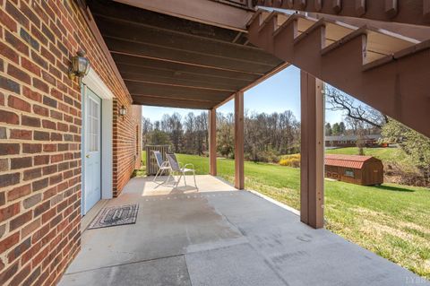 Tiny photo for 1855 Vista Circle, Bedford, VA 24523 (MLS # 365385)