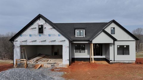 Tiny photo for 9726 LEESVILLE RD, Evington, VA 24550 (MLS # 364842)