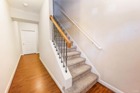 Tiny photo for 2009 Lakeside Drive #216, Lynchburg, VA 24501 (MLS # 365710)