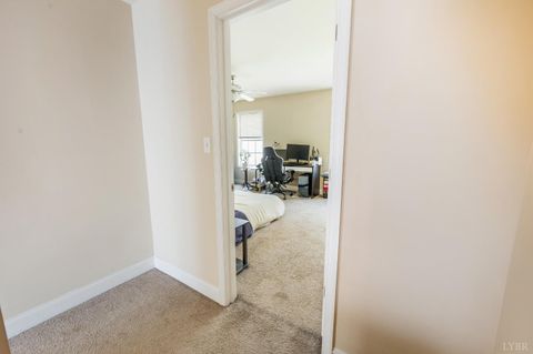 Tiny photo for 2009 Lakeside Drive #216, Lynchburg, VA 24501 (MLS # 365710)