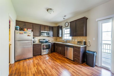 Tiny photo for 2009 Lakeside Drive #216, Lynchburg, VA 24501 (MLS # 365710)