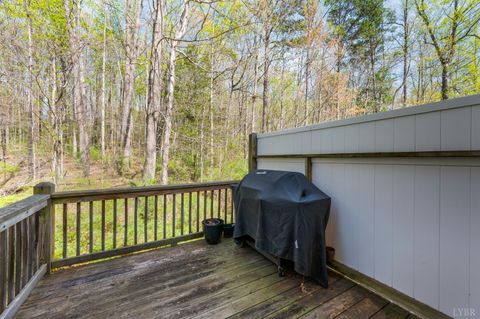 Tiny photo for 2009 Lakeside Drive #216, Lynchburg, VA 24501 (MLS # 365710)