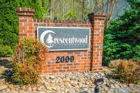 Tiny photo for 2009 Lakeside Drive #216, Lynchburg, VA 24501 (MLS # 365710)