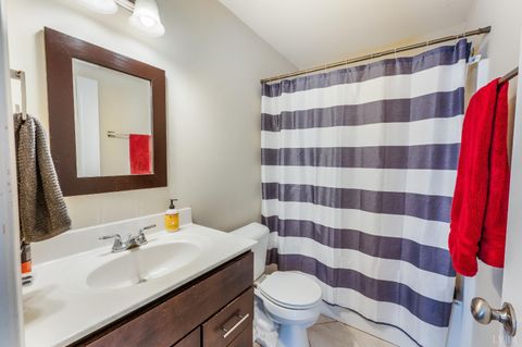 Tiny photo for 2009 Lakeside Drive #216, Lynchburg, VA 24501 (MLS # 365710)