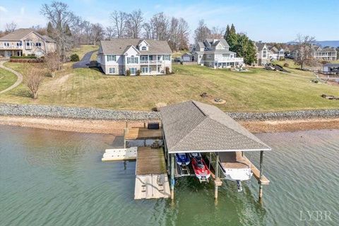 Tiny photo for 95 Marvin Gardens Drive, Moneta, VA 24121 (MLS # 365319)