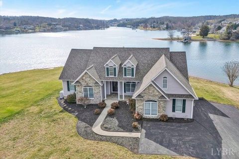 Photo of 95 Marvin Gardens Drive, Moneta, VA 24121 (MLS # 365319)