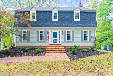 Photo of 4780 John Scott Drive, Lynchburg, VA 24503 (MLS # 362321) Photo of 4780 John Scott Drive, Lynchburg, VA 24503 (MLS # 362321)