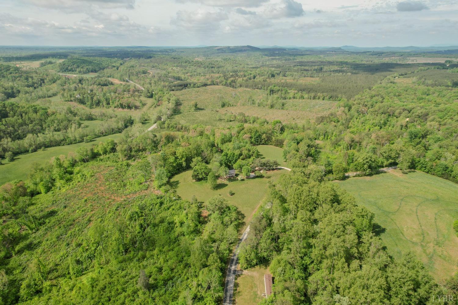 5722 James River Road, Gladstone, Virginia image 4