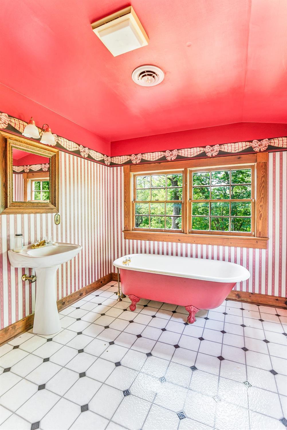 5722 James River Road, Gladstone, Virginia image 11