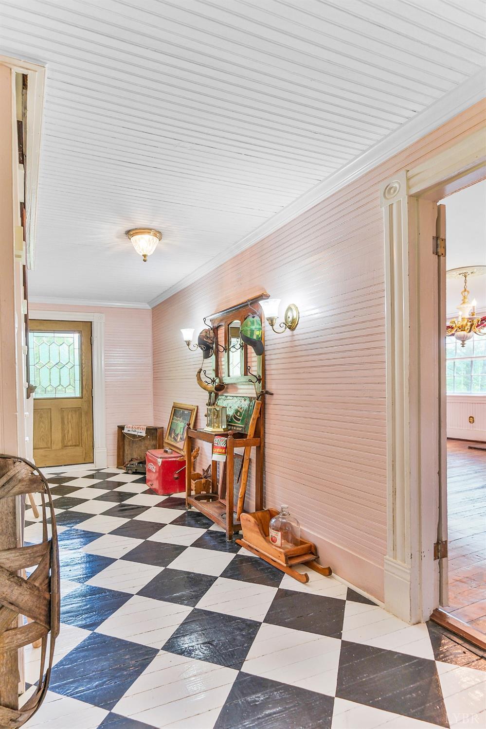 5722 James River Road, Gladstone, Virginia image 10