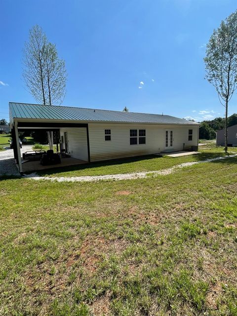 Tiny photo for 212 Cornfield Lane, Appomattox, VA 24522 (MLS # 360114)