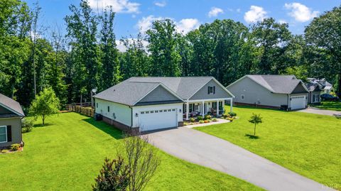 Tiny photo for 1240 Gladden Circle, Forest, VA 24551 (MLS # 362618)