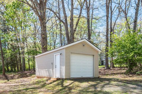 Tiny photo for 1246 Sparrow Place, Forest, VA 24551 (MLS # 365826)